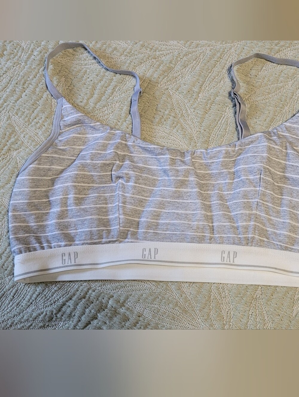 💚10 for $10💚 Bundle and save  GAP Light Gray & White Striped Bralette